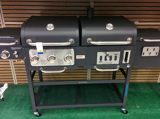 Sporting Goods Store «Academy Sports + Outdoors», reviews and photos, 550 Barnes Dr, San Marcos, TX 78666, USA