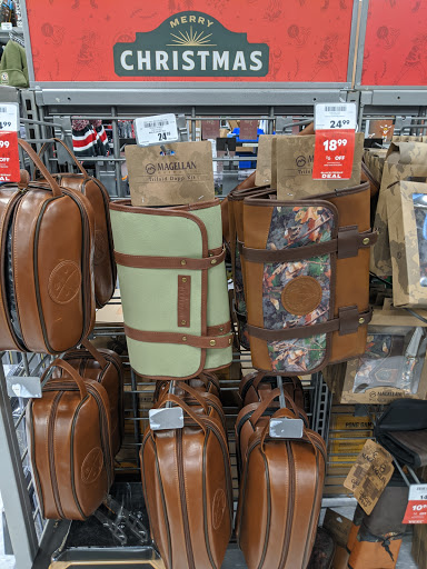 Sporting Goods Store «Academy Sports + Outdoors», reviews and photos, 5400 Brodie Ln, Sunset Valley, TX 78745, USA