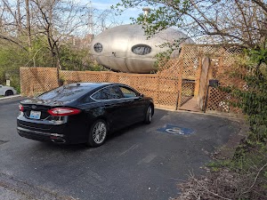 The SPACESHIP HOUSE - photo 2