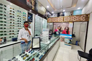 Vision expert optical and Optometry clinic - Best Eye Care in Naini Prayagraj / Best Optical in Naini Prayagraj image