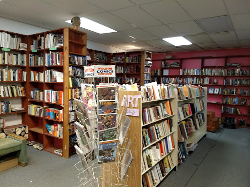 Used Book Store «Nice Price Books», reviews and photos, 3106 Hillsborough St, Raleigh, NC 27607, USA