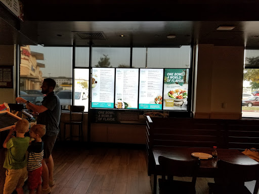 Shopping Mall «Preston Creek Shopping Center», reviews and photos, 8400 Preston Rd, Plano, TX 75024, USA