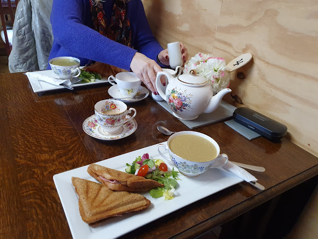 Reviews of The Red Telephone Box Tearoom in Warrington - Coffee shop