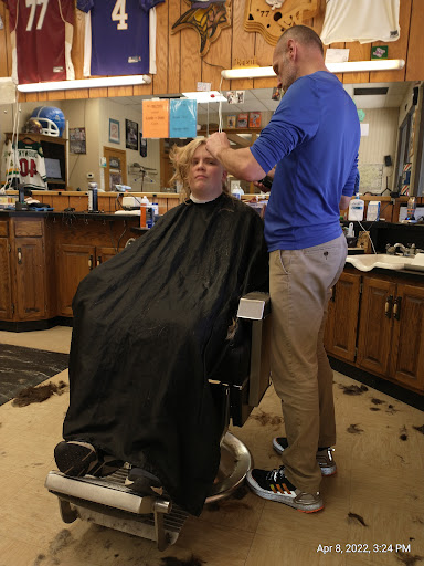 Barber Shop «Downtown Barbers», reviews and photos, 69 Lake St N # 14, Forest Lake, MN 55025, USA