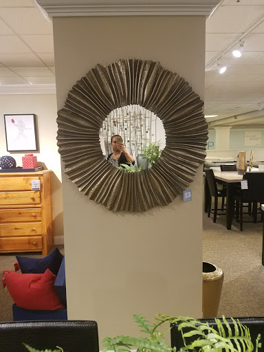 Furniture Store «Havertys Furniture», reviews and photos, 1428 Rockville Pike, Rockville, MD 20852, USA