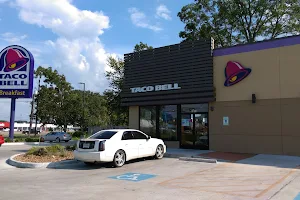 Taco Bell image