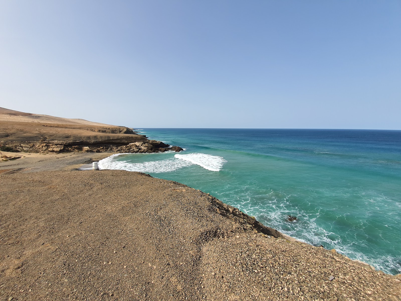 Photo de Playa de Vigocho avec plusieurs baies spacieuses