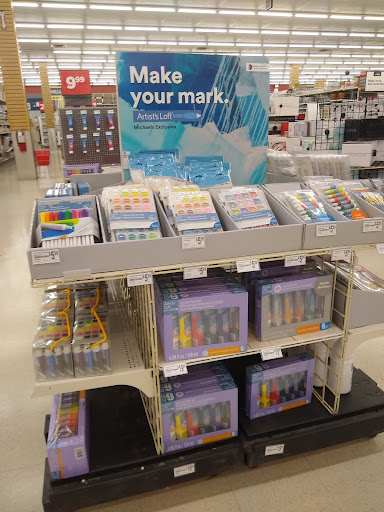 Craft Store «Michaels», reviews and photos, 46301 Potomac Run Plaza, Sterling, VA 20164, USA