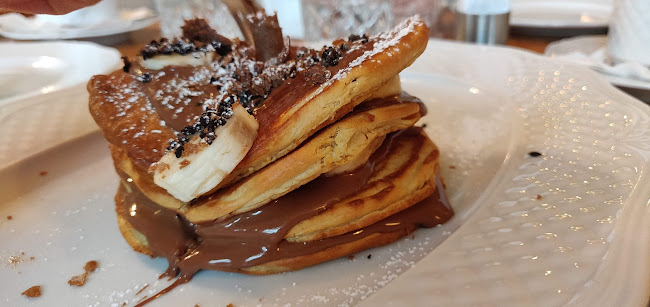 Λεωφ. Βασιλέως Παύλου 74, Βούλα 166 73