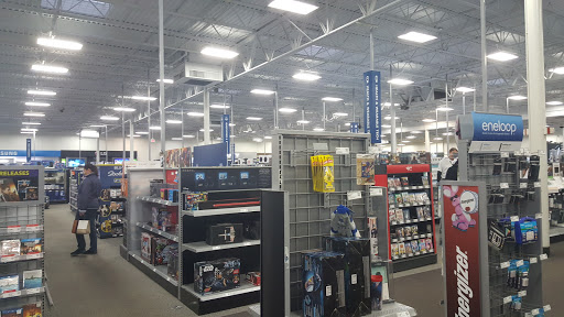 Electronics Store «Best Buy», reviews and photos, 4400 E New York St, Aurora, IL 60504, USA