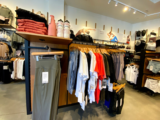 Sportswear Store «lululemon», reviews and photos, 600 S Main St, Greenville, SC 29601, USA