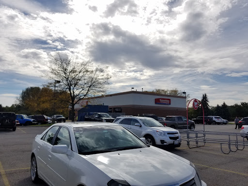 Tire Shop «Firestone Complete Auto Care», reviews and photos, 320 S Randall Rd, Elgin, IL 60123, USA