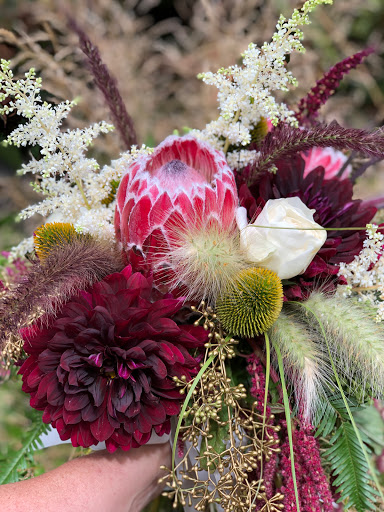 Florist «Petals & Vines», reviews and photos, 410 Main St E, Monmouth, OR 97361, USA