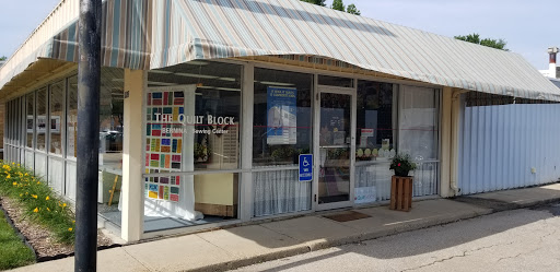 Fabric Store «The Quilt Block», reviews and photos, 325 5th St, West Des Moines, IA 50265, USA