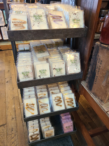 Sporting Goods Store «Bass Pro Shops», reviews and photos, 7777 Victoria Gardens Ln, Rancho Cucamonga, CA 91739, USA