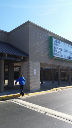 Movie Theater «Cinemark Movies 10», reviews and photos, 157 Banks Rd, Fayetteville, GA 30214, USA