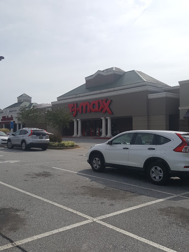 Department Store «T.J. Maxx», reviews and photos, 567 Bullsboro Dr, Newnan, GA 30263, USA
