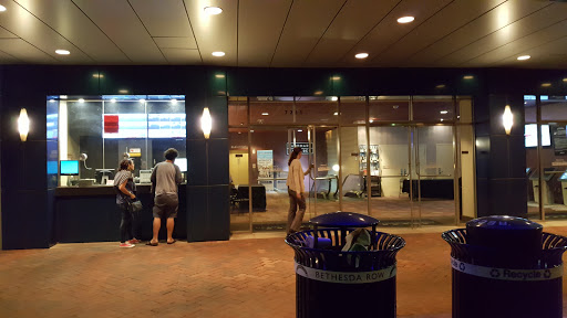Movie Theater «Landmark Theatres Bethesda Row Cinema», reviews and photos, 7235 Woodmont Ave, Bethesda, MD 20814, USA