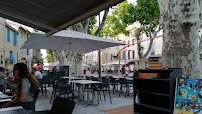 Atmosphère du Restaurant Le Sérac à Istres - n°6