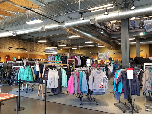 Camping Store «REI», reviews and photos, 2235 NW Allie Ave, Hillsboro, OR 97124, USA