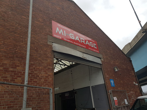 M I Garage
