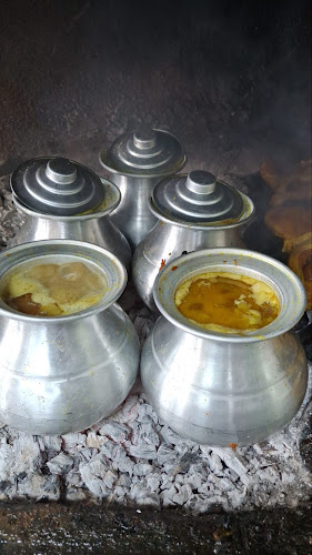 مطاعم السفرة العربية