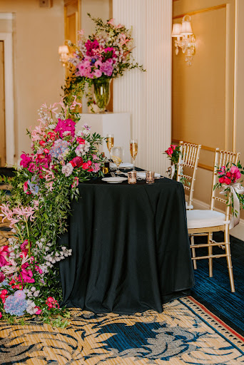 Florist «Central Square Florist», reviews and photos, 653 Massachusetts Ave, Cambridge, MA 02139, USA