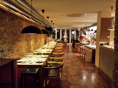 Restaurante A Moa - Rúa de San Pedro, 32, B, 15703 Santiago de Compostela, A Coruña, Spain