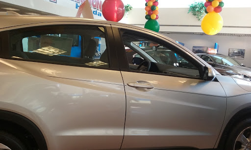 Honda Dealer «Huntington Honda», reviews and photos, 1055 E Jericho Turnpike, Huntington, NY 11743, USA
