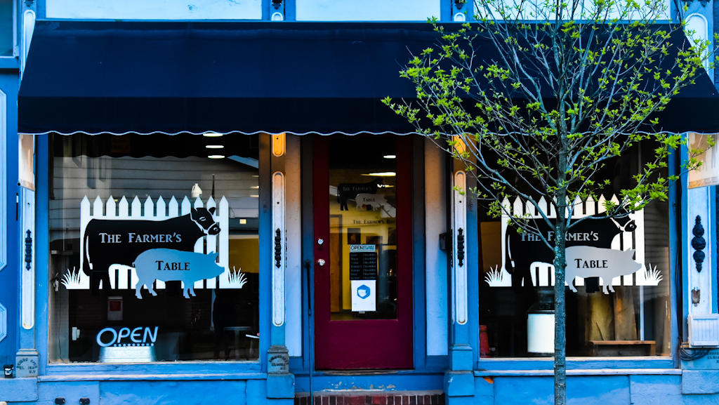 The Farmer's Table 16912