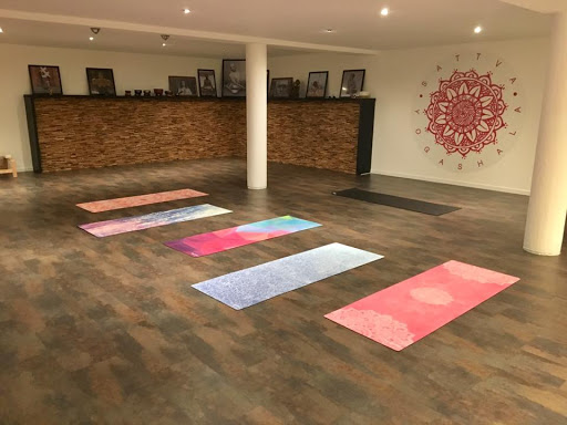 Yoga class centers in Toulouse