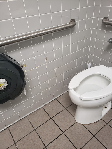 Office Supply Store «Office Depot», reviews and photos, 1410 Dogwood Dr SE, Conyers, GA 30013, USA