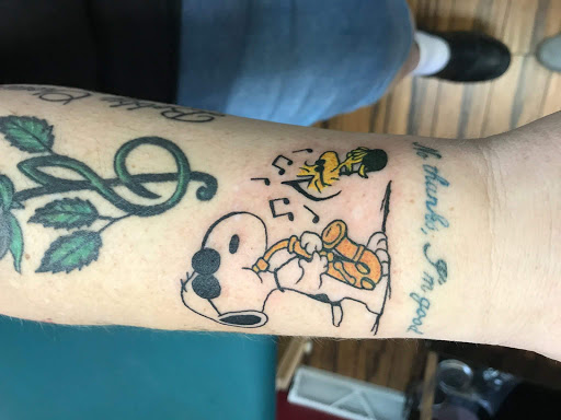 Tattoo Shop «Skinny Buddha Tattoo», reviews and photos, 203 S Monroe Ave, Green Bay, WI 54301, USA