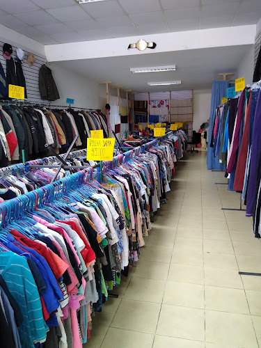 Opiniones de Fardiz Temuco Calle Lautaro 1149 local 2 en Temuco - Tienda de ropa