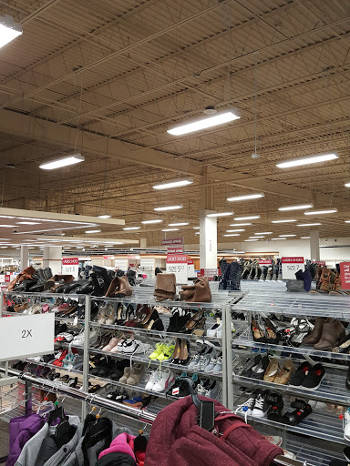 Clothing Store «Burlington Coat Factory», reviews and photos, 2000 Diamond Hill Road, Woonsocket, RI 02895, USA