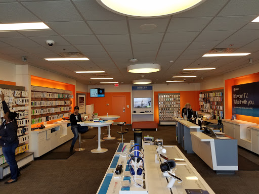 Cell Phone Store «AT&T», reviews and photos, 2421 US-80 #101, Dublin, GA 31021, USA