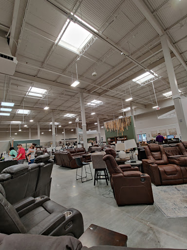 Furniture Store «Ashley HomeStore», reviews and photos, 300 W Blackstock Rd, Spartanburg, SC 29301, USA