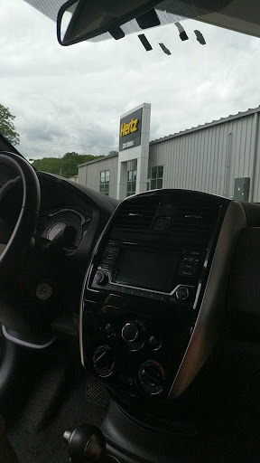 Used Car Dealer «Hertz Car Sales Cincinnati», reviews and photos, 1438 E Galbraith Rd, Cincinnati, OH 45215, USA