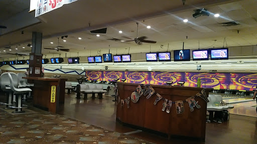 Event Venue «Chaparral Lanes», reviews and photos, 400 W Bonita Ave, San Dimas, CA 91773, USA