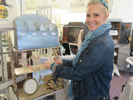 Home Goods Store «Monica Potter Home», reviews and photos, 12724 OH-88, Garrettsville, OH 44231, USA