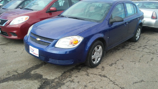 Used Car Dealer «CarHop Auto Sales & Finance», reviews and photos, 3511 E Hwy 13, Burnsville, MN 55337, USA