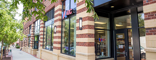 Virginia ABC, 1922 Wilson Blvd, Arlington, VA 22201, USA, 