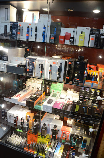 Tobacco Shop «Cheap Tobacco», reviews and photos, 20526 N Milwaukee Ave, Deerfield, IL 60015, USA