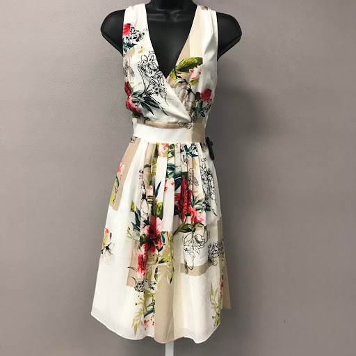 Consignment Shop «Wears Like New Consignment Shop», reviews and photos, 1207 Market St, Lemoyne, PA 17043, USA