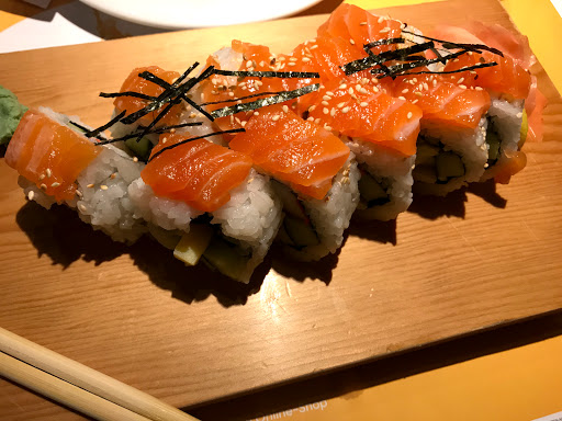 Akakiko | Sushi & Asian Fusion