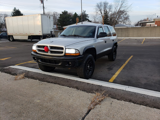 Tire Shop «Discount Tire Store - Center Line, MI», reviews and photos, 26805 Van Dyke, Center Line, MI 48015, USA