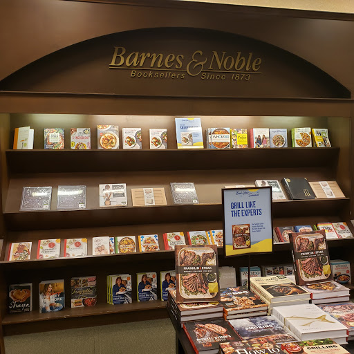 Book Store «Barnes & Noble», reviews and photos, 150 Granite St, Braintree, MA 02184, USA