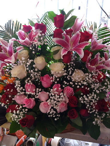 Florist «Belen Flowers», reviews and photos, 6087 York Blvd, Los Angeles, CA 90042, USA