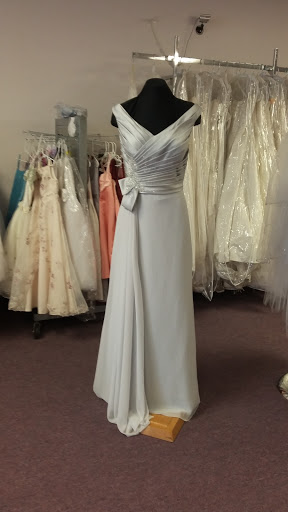 Bridal Shop «JC Bridal and Formals», reviews and photos, 1812 Pulaski Hwy, Edgewood, MD 21040, USA