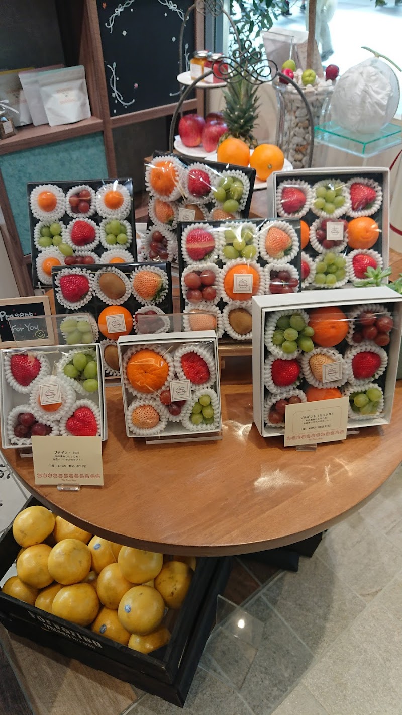 The Fruit Shop 神奈川県川崎市川崎区駅前本町 フルーツ パーラー グルコミ